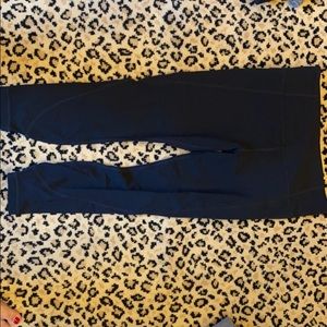 Athleta - size large - leggings